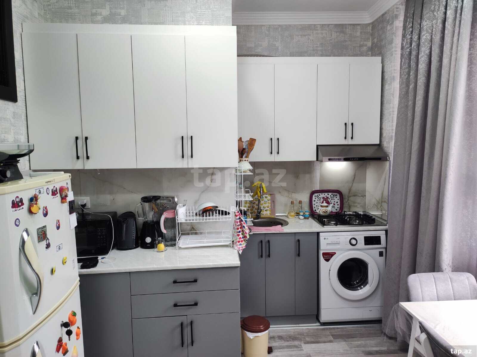 2-otaqlı yeni tikili, Babək pr., 64 m²