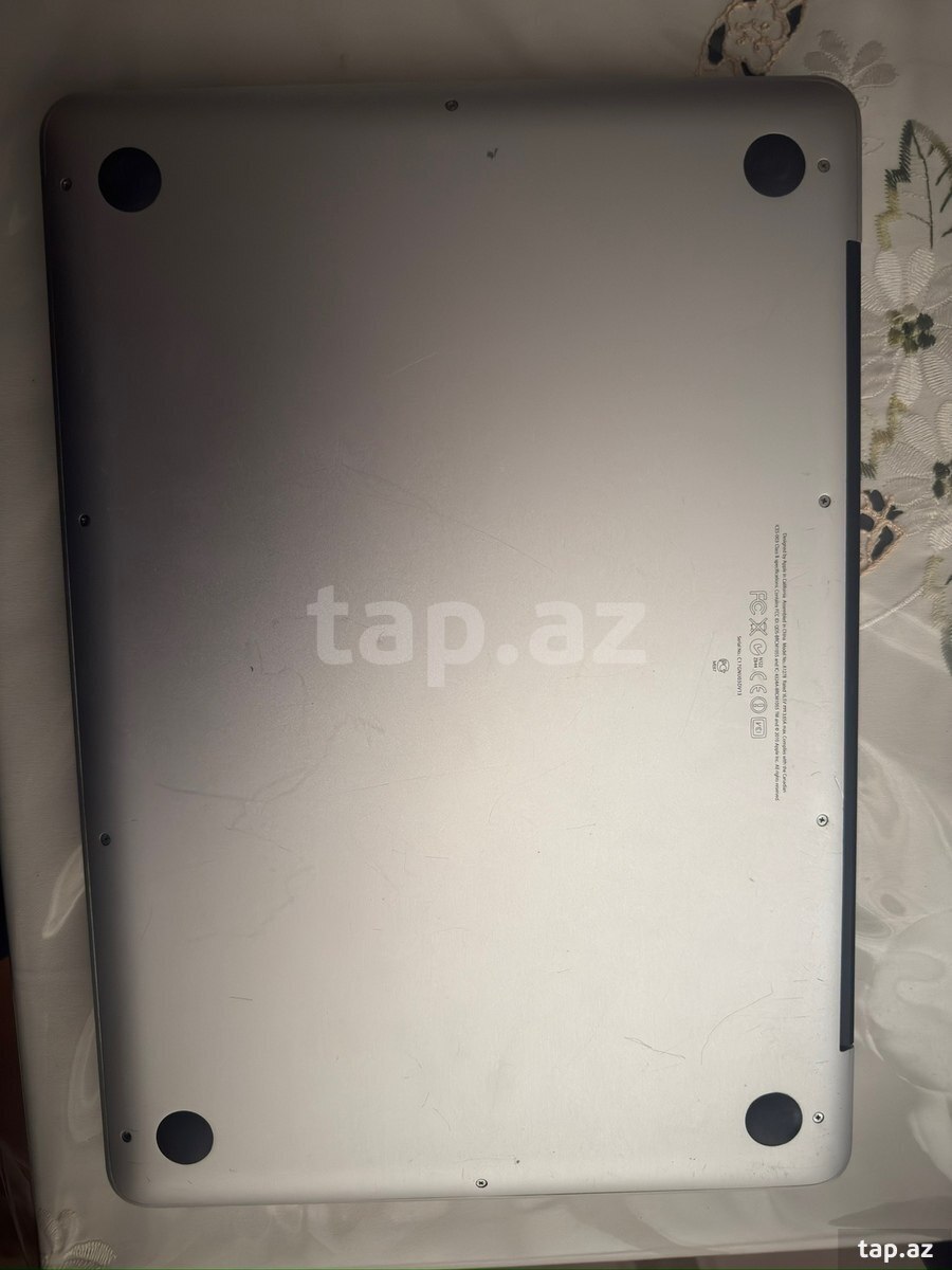 Macbook Pro (2)