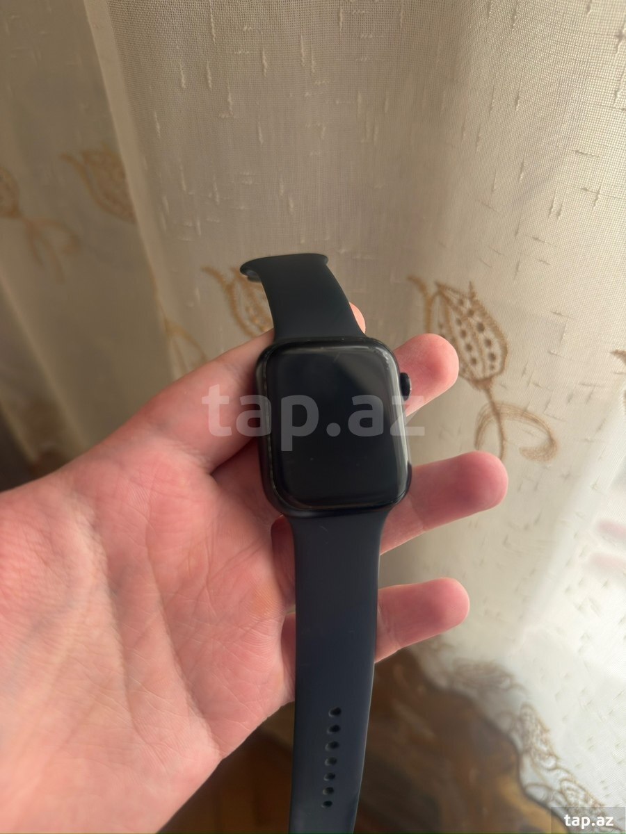 Apple Watch Series 8 Aluminum Midnight 45mm