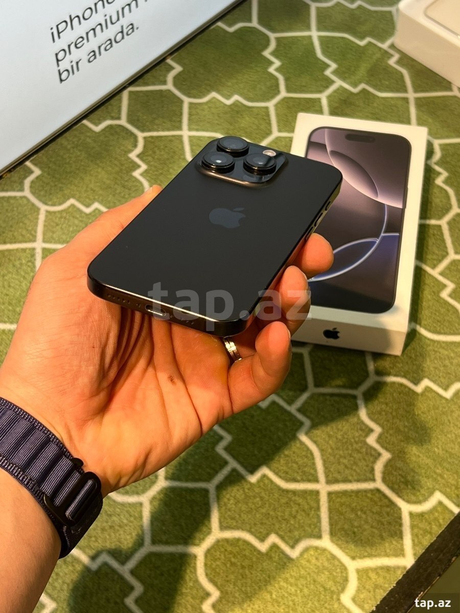 Apple iPhone 16 Pro Black Titanium 128GB/8GB (6)