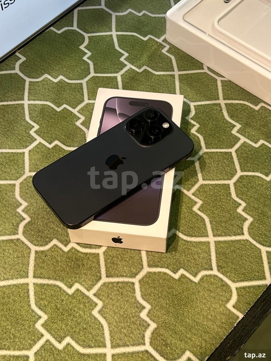 Apple iPhone 16 Pro Black Titanium 128GB/8GB (9)