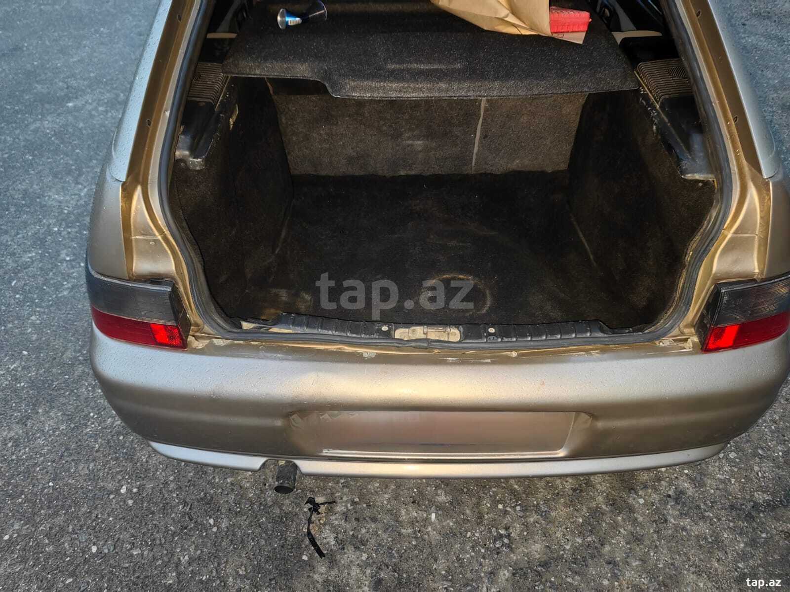 LADA (VAZ) 2112, 2006 il (9)