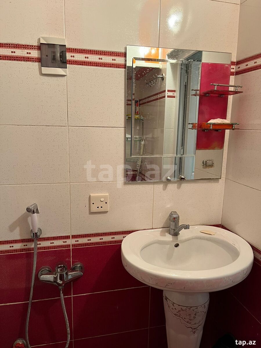 2-otaqlı mənzil, Şəki ş., 55 m²