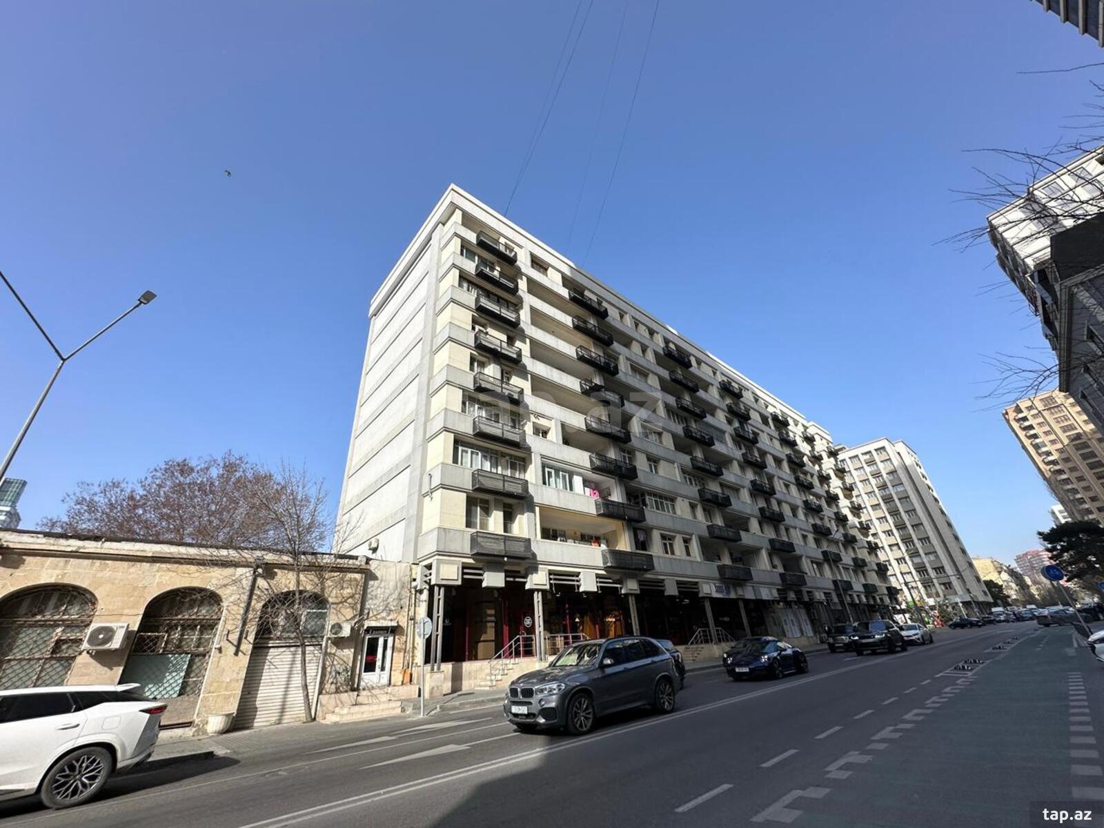 3-otaqlı mənzil, 28 May m., 90 m² (8)