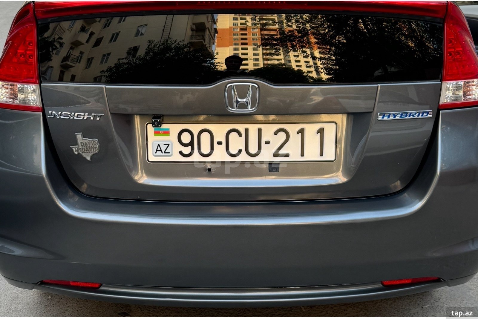 Avtomobil qeydiyyat nişanı - 90-CU-211
