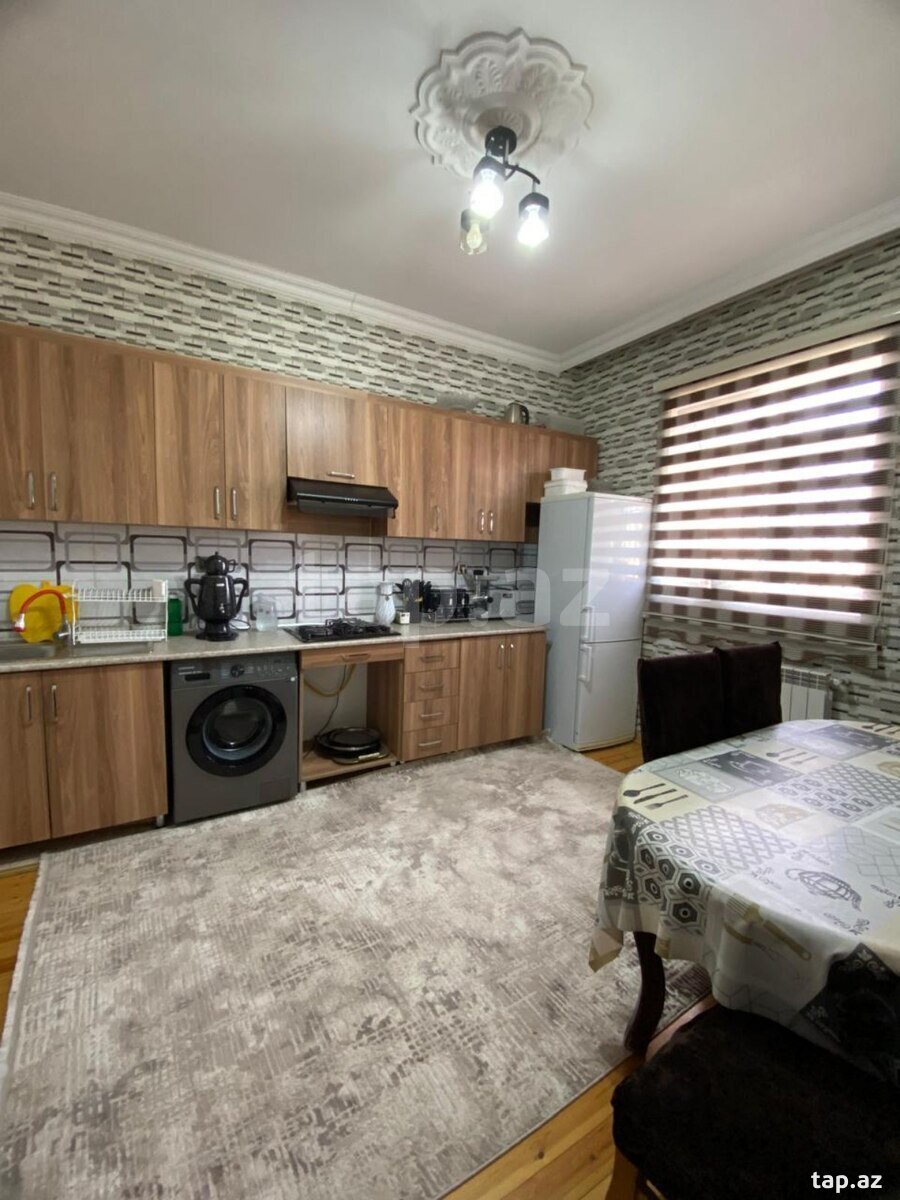 Həyət evi, Corat bağları