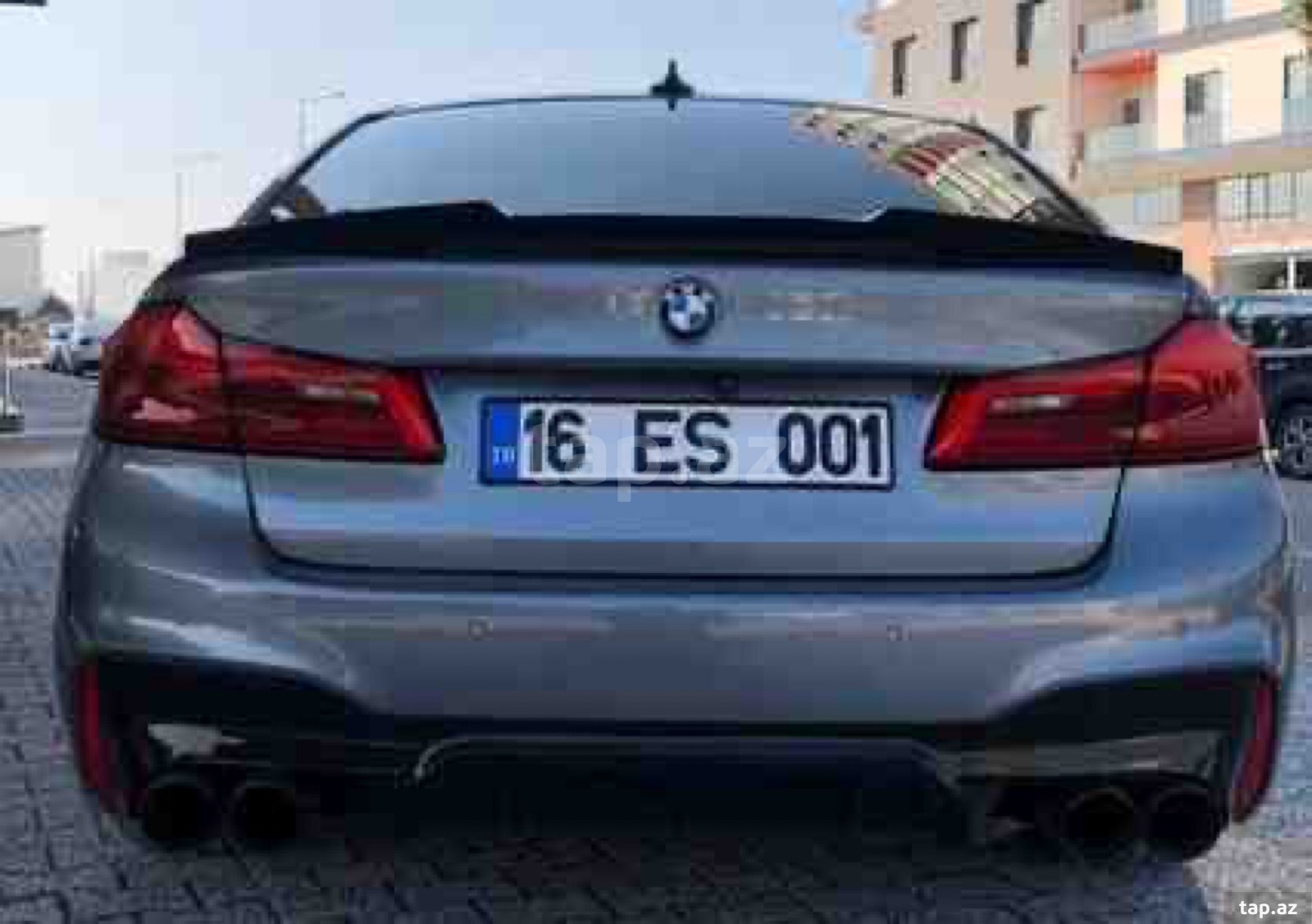 BMW G30 yarasa spoileri