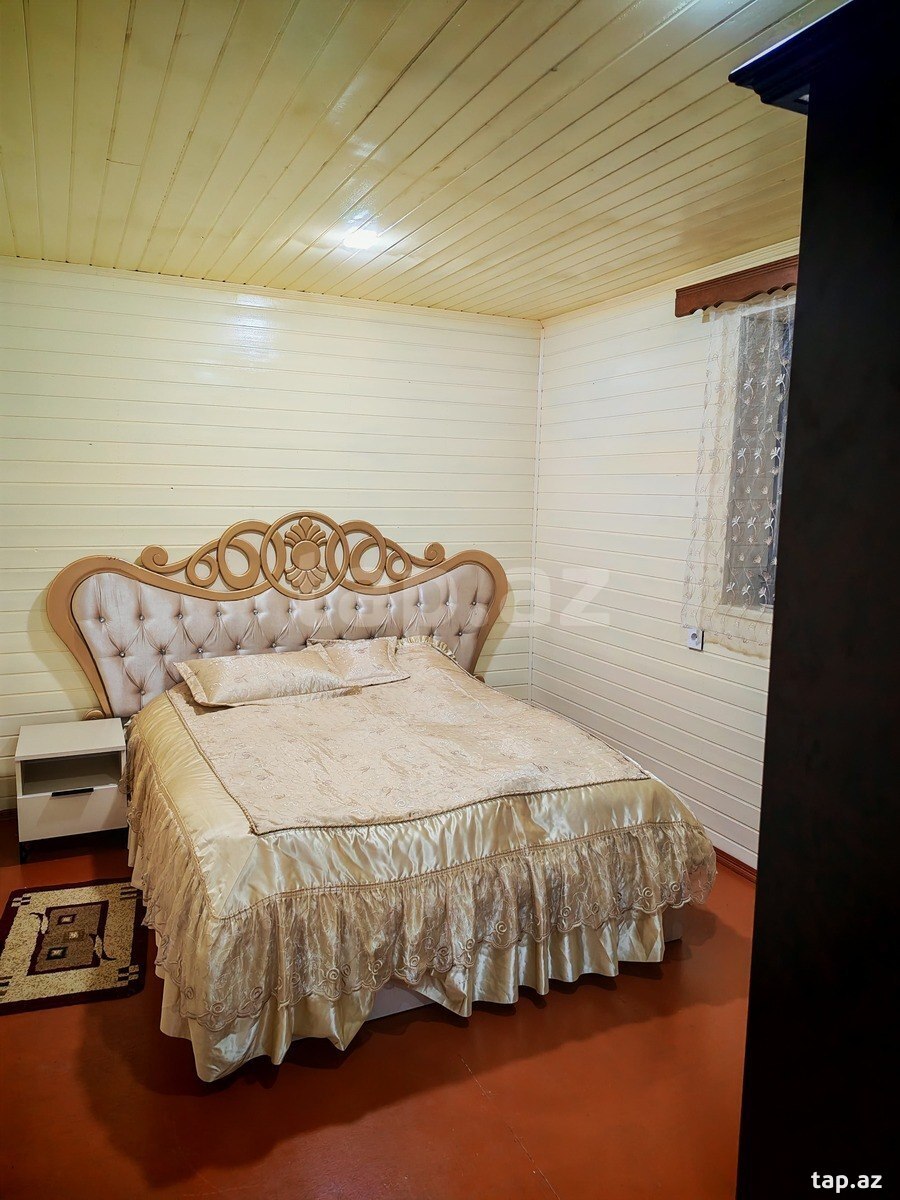 Villa, Qəbələ r. (12)