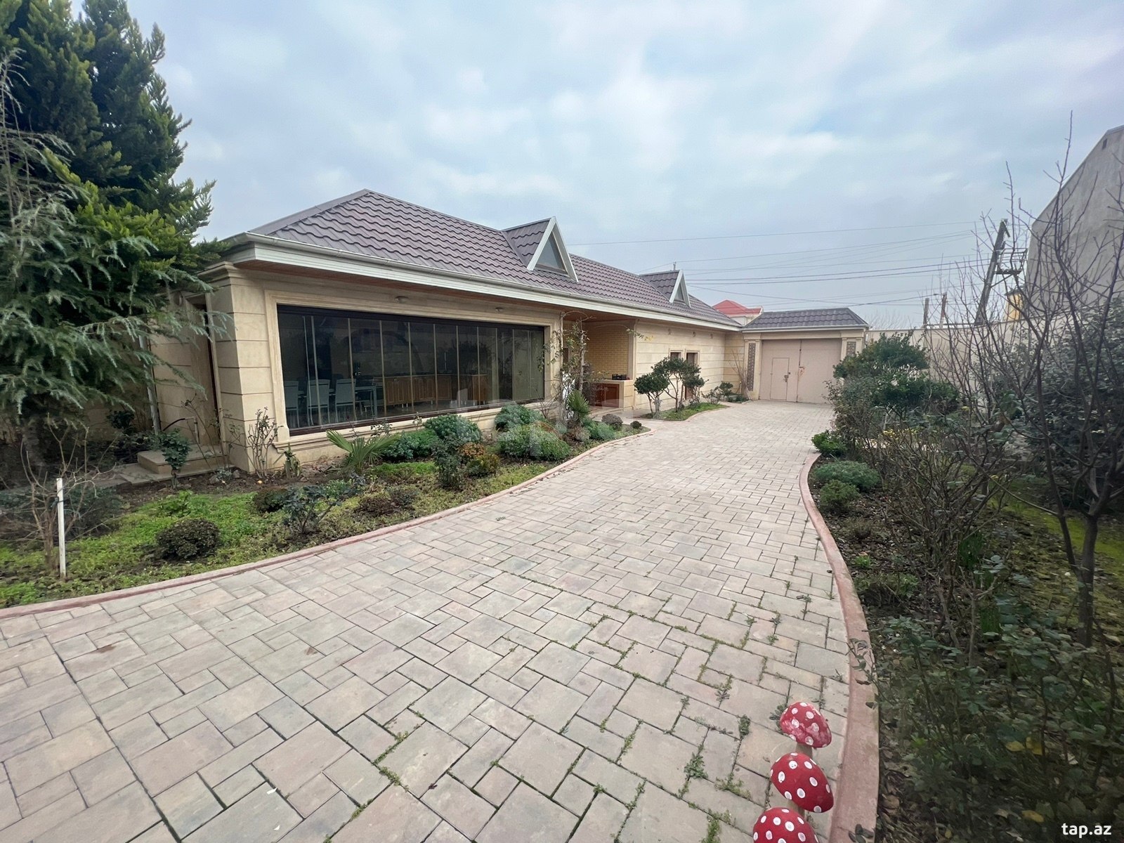 Villa, Binəqədi r. (2)