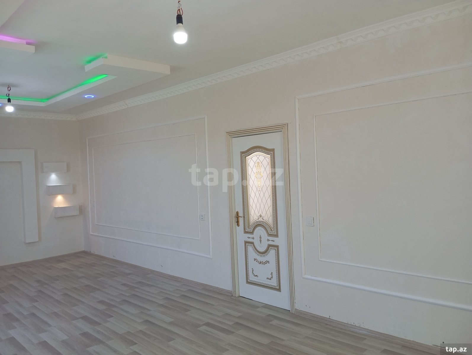 Suvaqçı işi axtarıram (3)