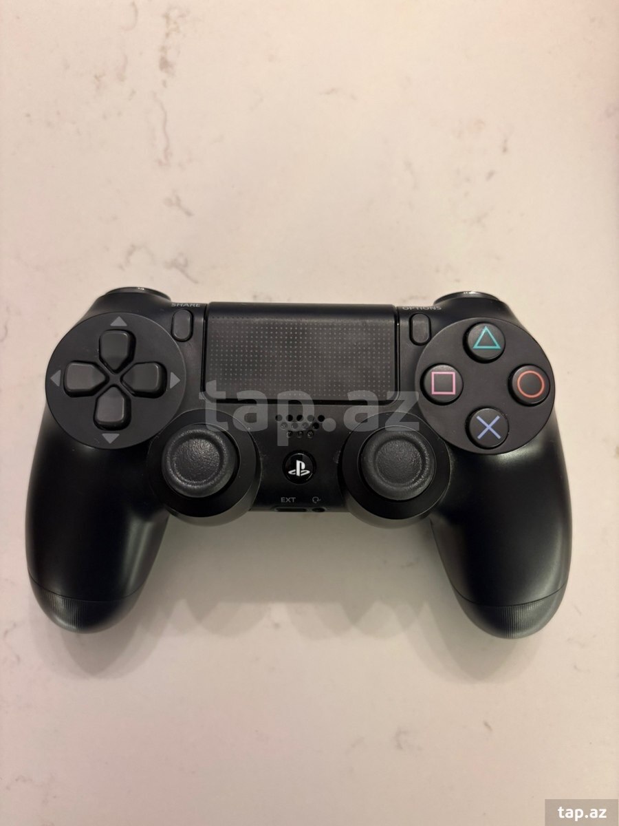 PlayStation 4 Slim, 1TB (4)