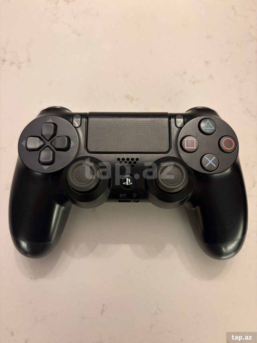 PlayStation 4 Slim, 1TB (3)