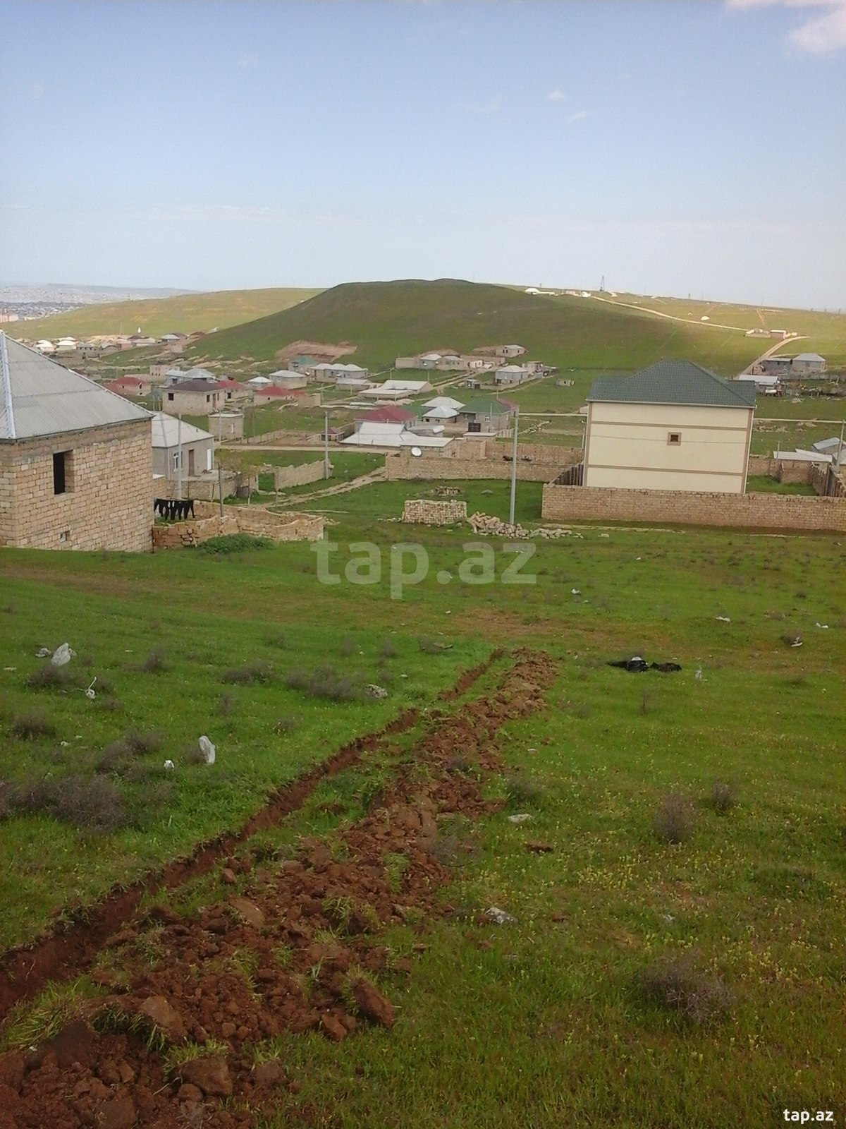 5 sot torpaq sahəsi, Çiçək qəs.