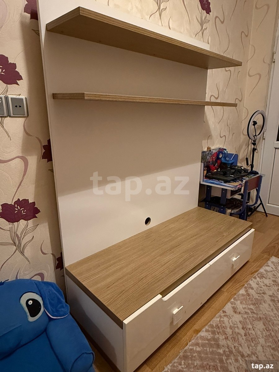 Televizor altlığı (3)
