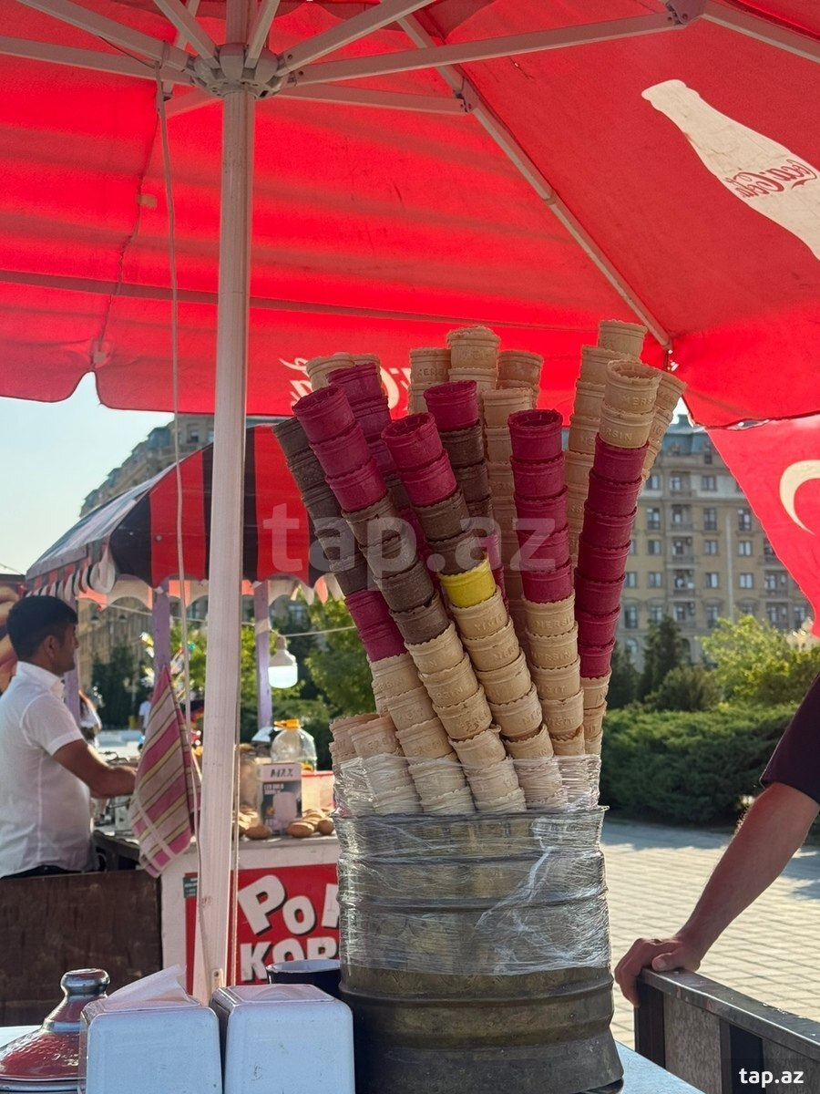 Dondurma Vafliləri sifarişi (20)