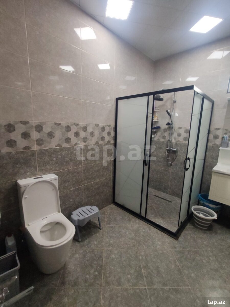 7 otaqlı həyət evi satılır, Qaraçuxur, Bakı