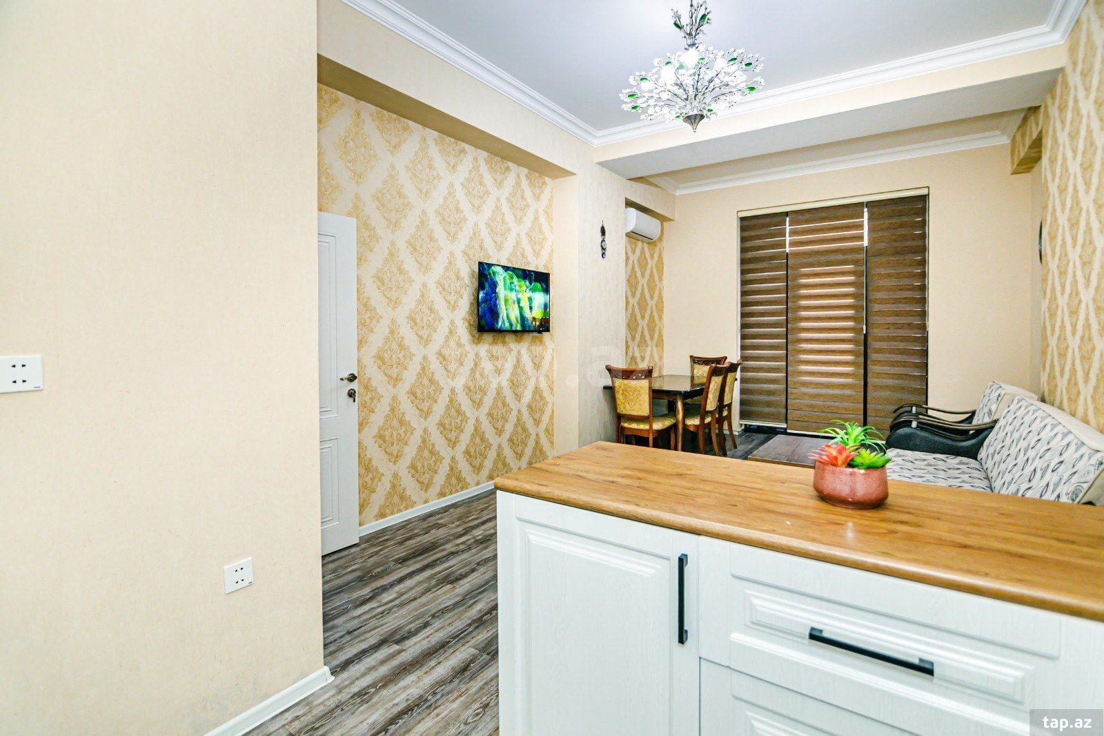 2-otaqlı yeni tikili kirayə verilir, 28 May m., 120 m² (8)