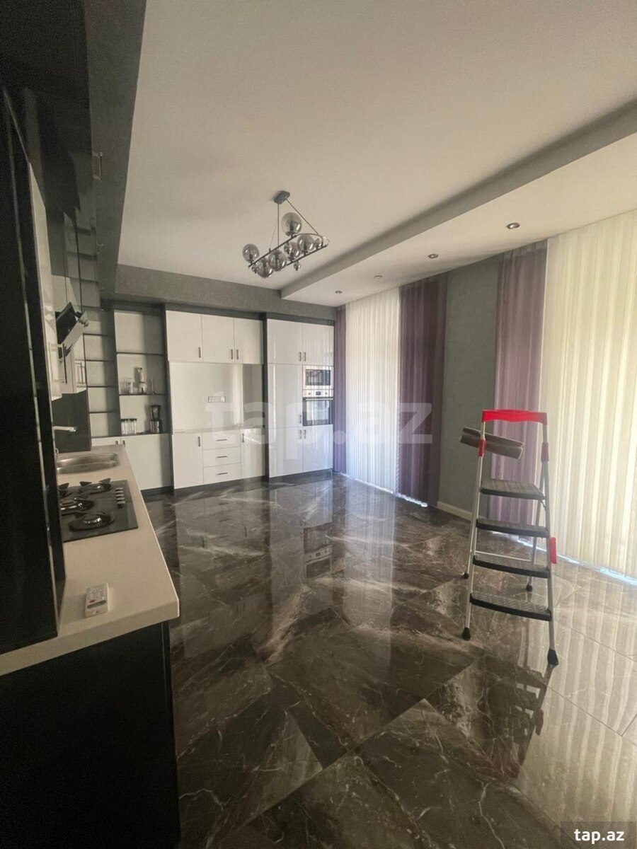 6-otaqlı yeni tikili, Sumqayıt ş., 267 m²
