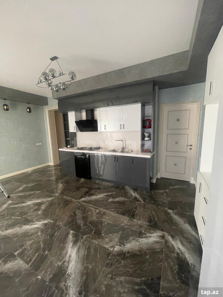 6-otaqlı yeni tikili, Sumqayıt ş., 267 m²