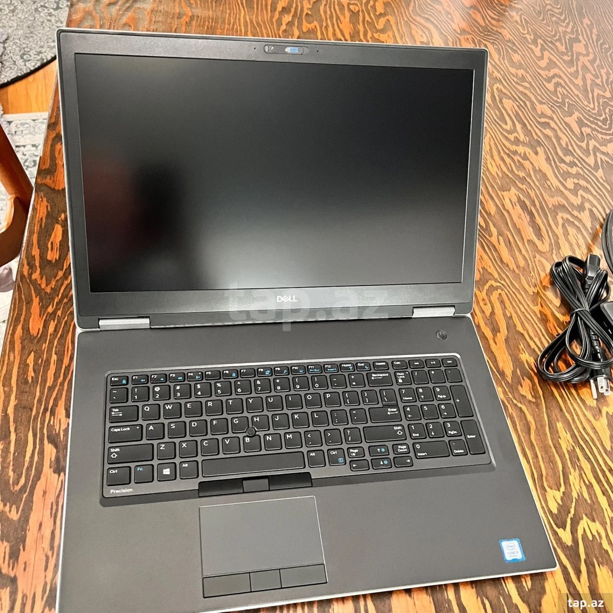 Dell Precision 7740 Intel i9-9980HK 32GB 500 SSD RTX4000 8GB 17.3 