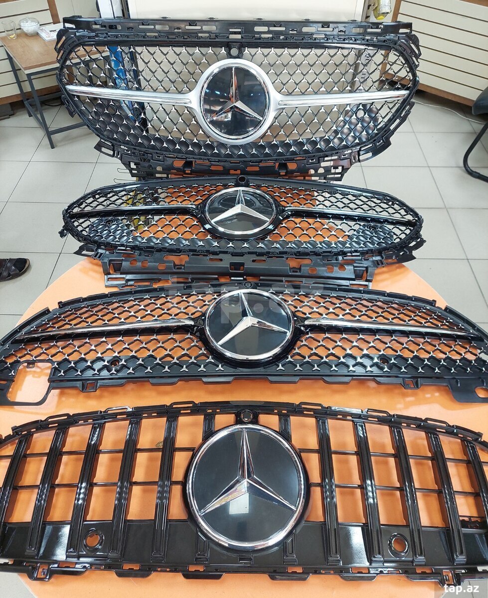 Mercedes E 214 Radiator barmaqlığı (4)