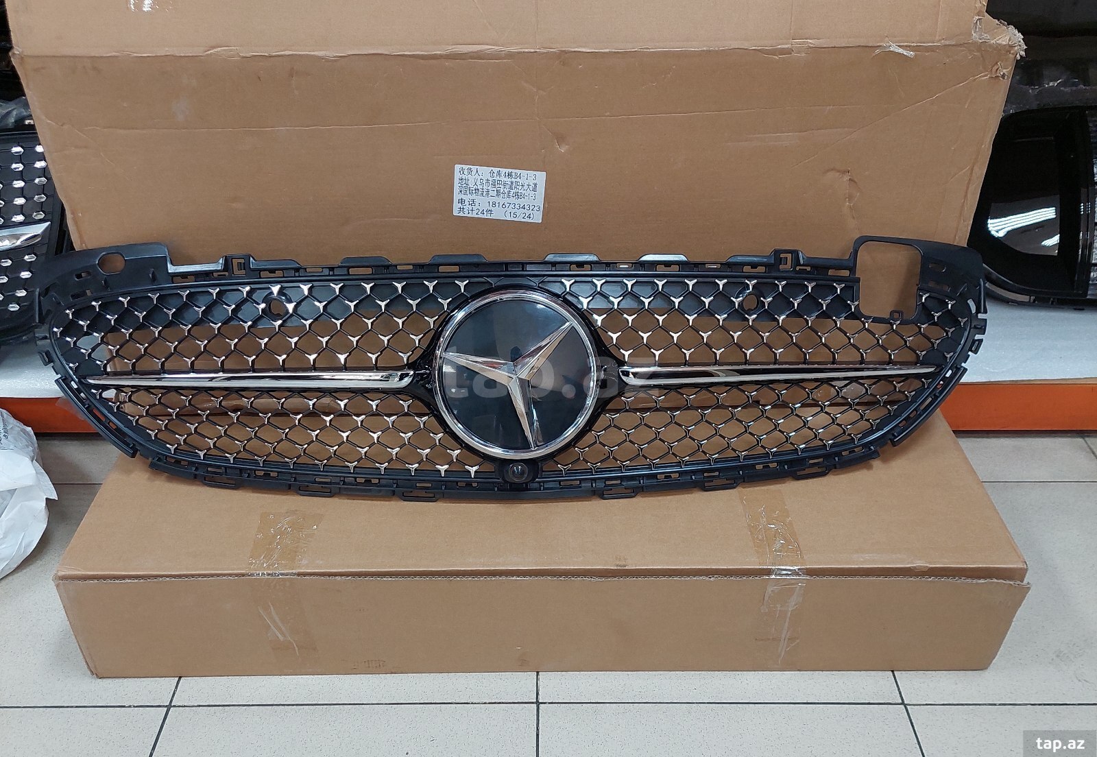 Mercedes E 214 Radiator barmaqlığı (10)