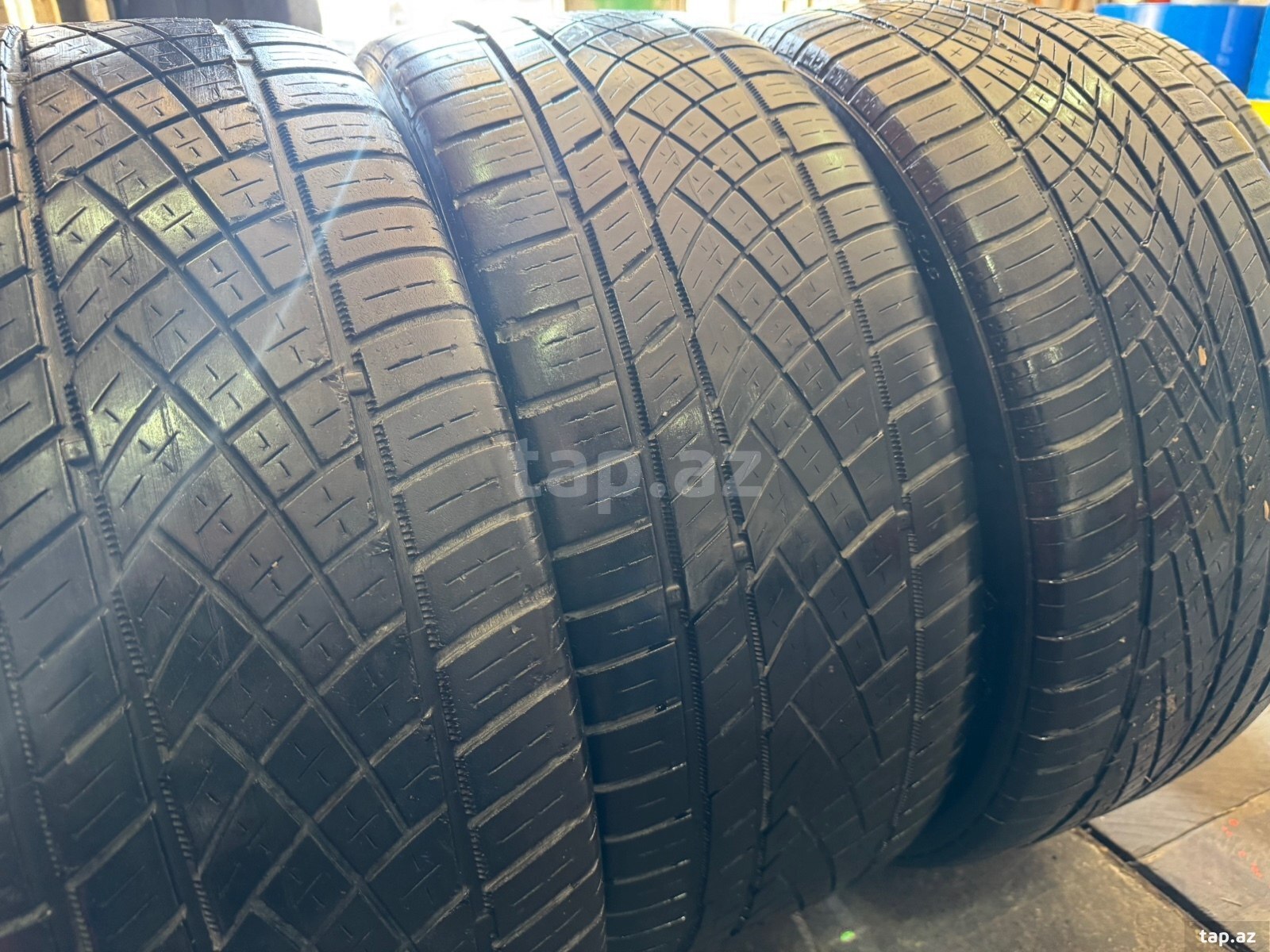 Continental şinləri 275/40 R22 (8)