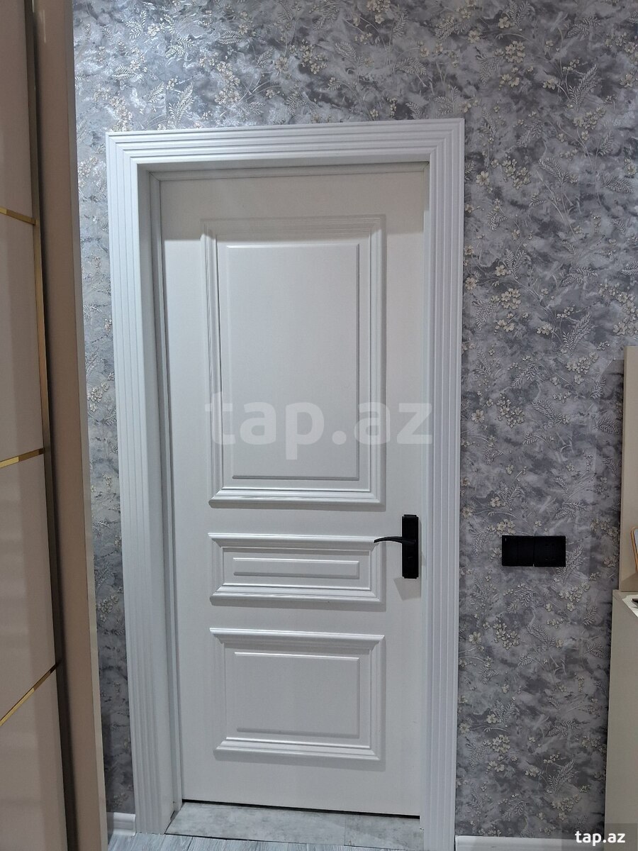 Qapı ustası