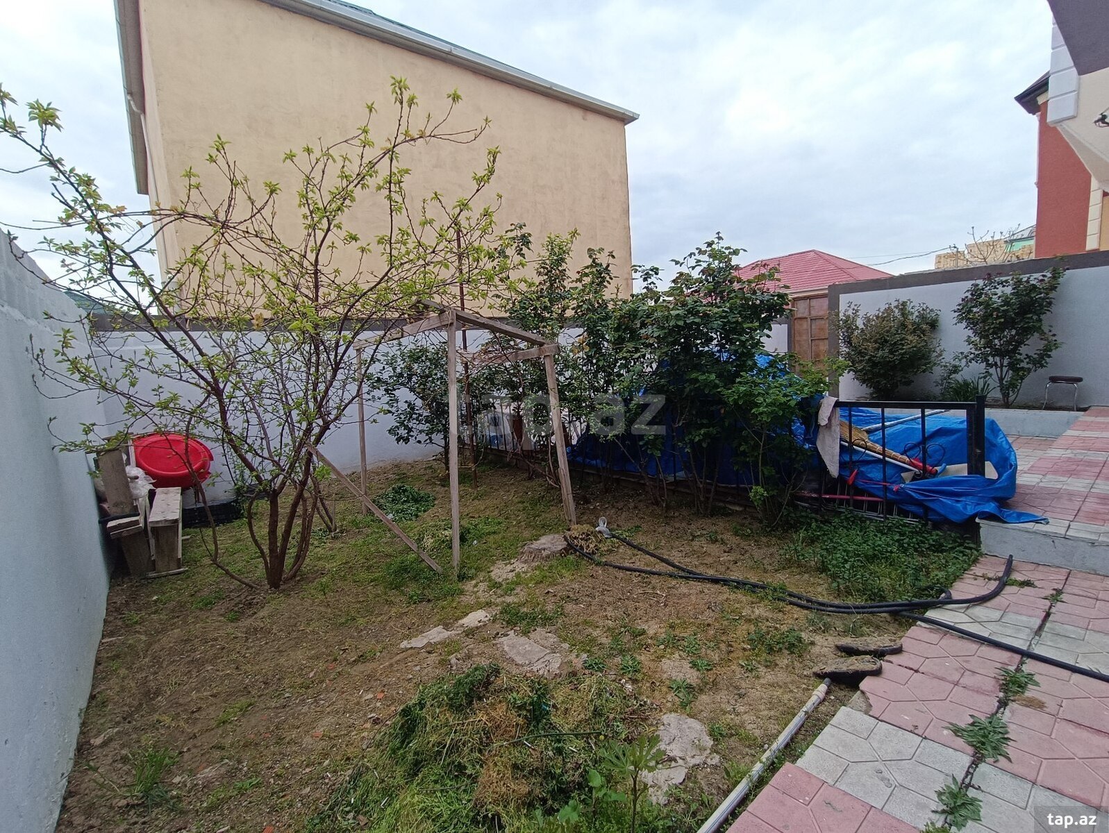 Həyət evi, Masazır qəs. (8)