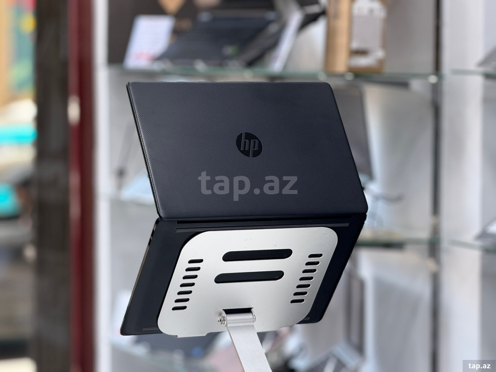 Noutbuk Hp Black i7 Nvidia mx450 (4)