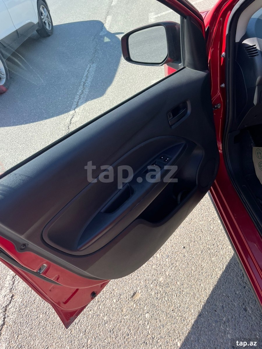 Mitsubishi Mirage, 2019 il (6)