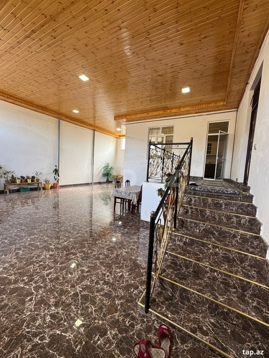 Həyət evi, Göygöl r. (2)