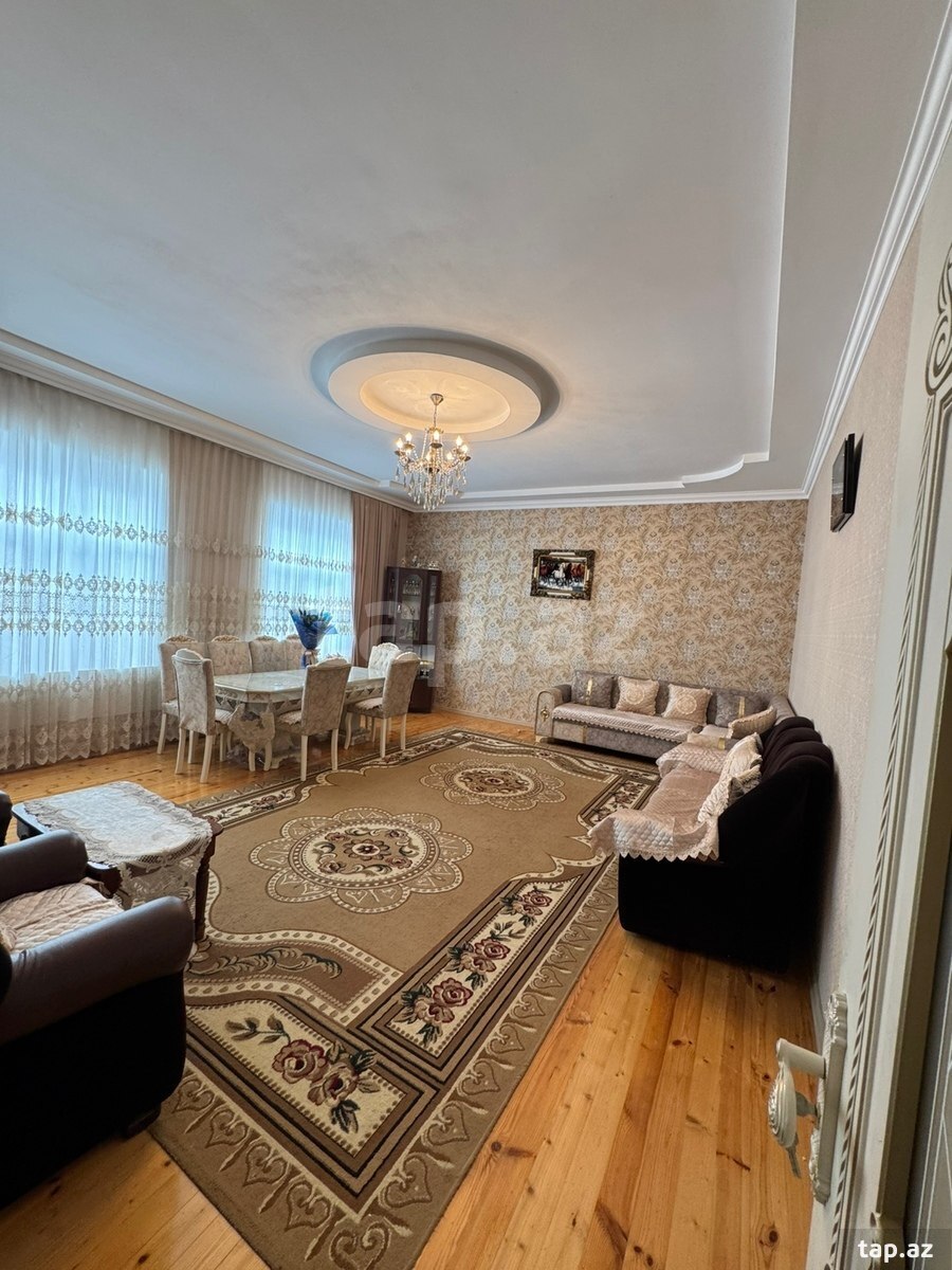 Həyət evi, Göygöl r. (3)