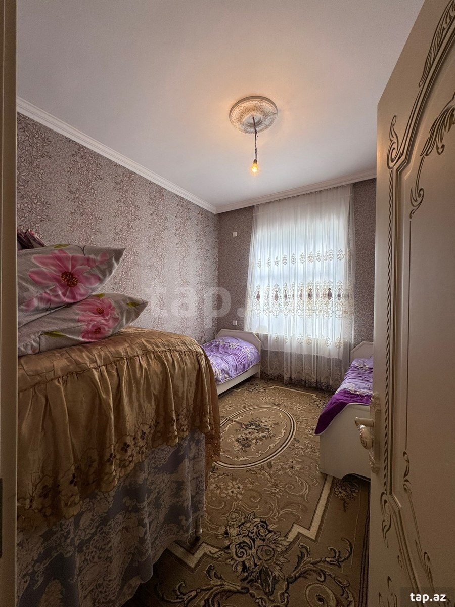 Həyət evi, Göygöl r. (14)