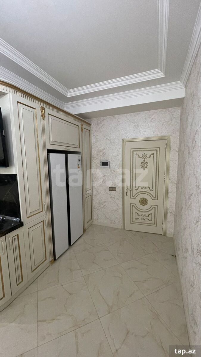 5-otaqlı yeni tikili, Sumqayıt ş., 213 m²