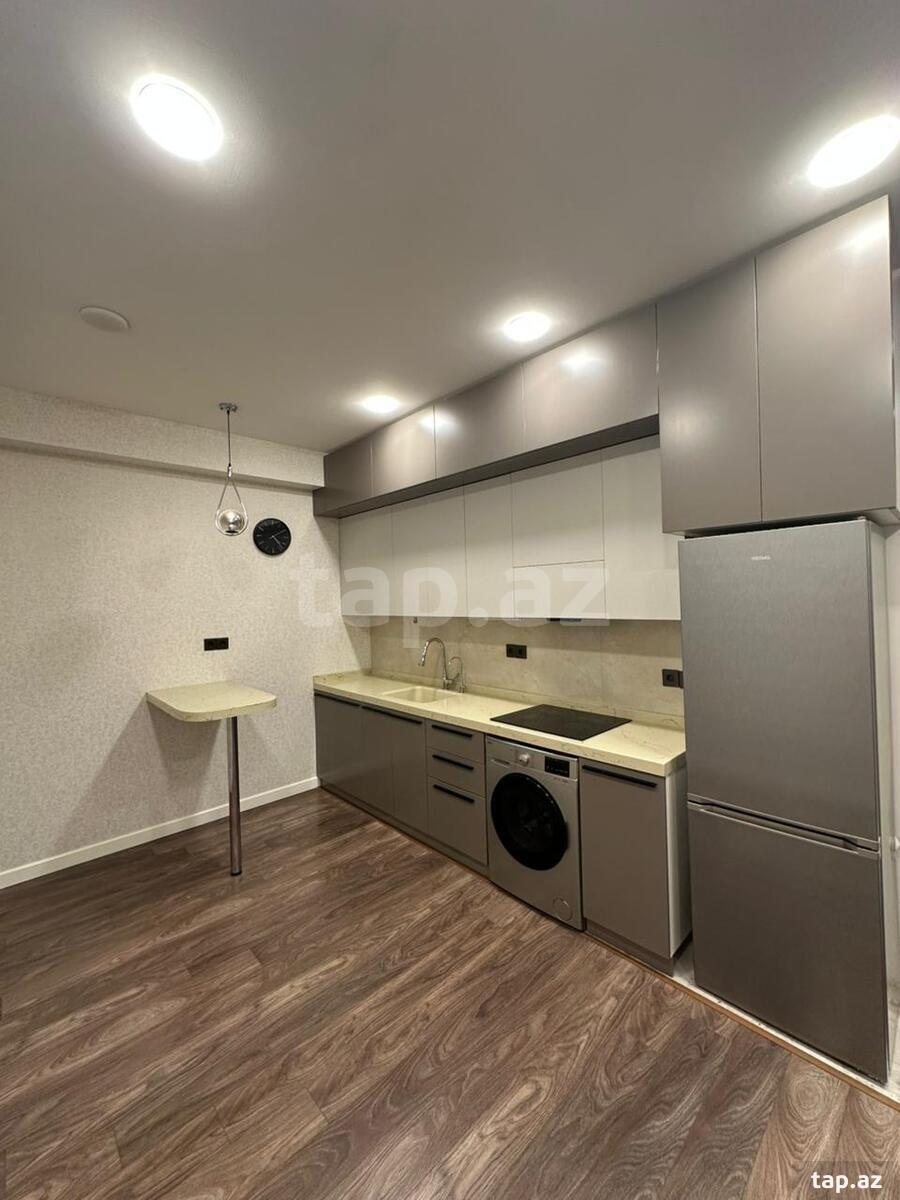 2-otaqlı yeni tikili, Moskva pr. 31-68, 80 m²