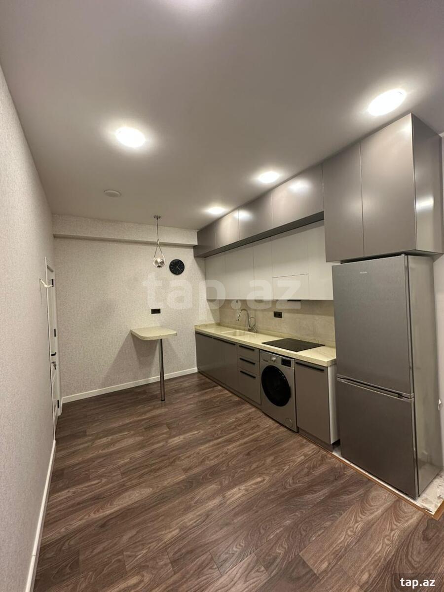 2-otaqlı yeni tikili, Moskva pr. 31-68, 80 m²