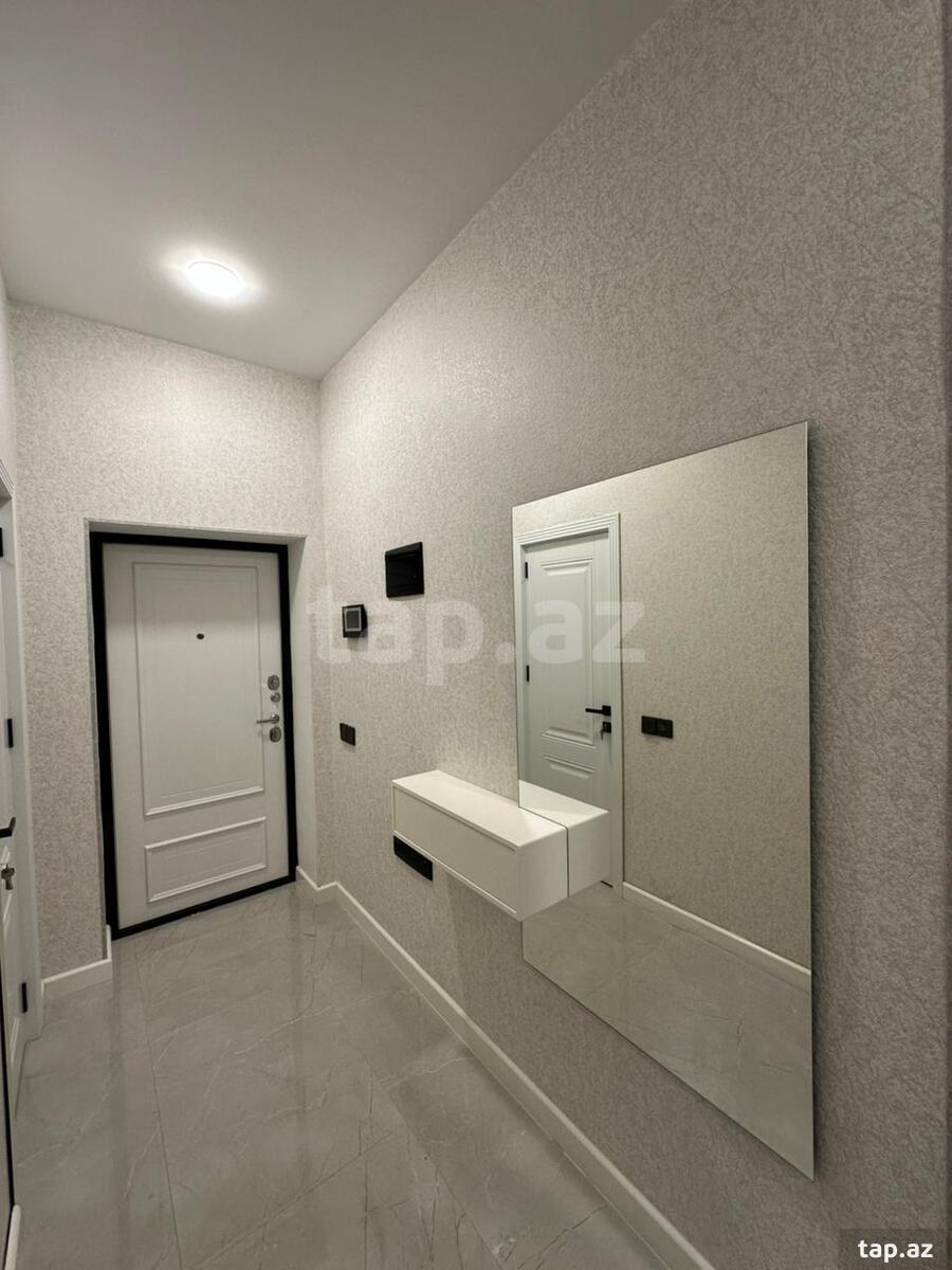 2-otaqlı yeni tikili, Moskva pr. 31-68, 80 m²