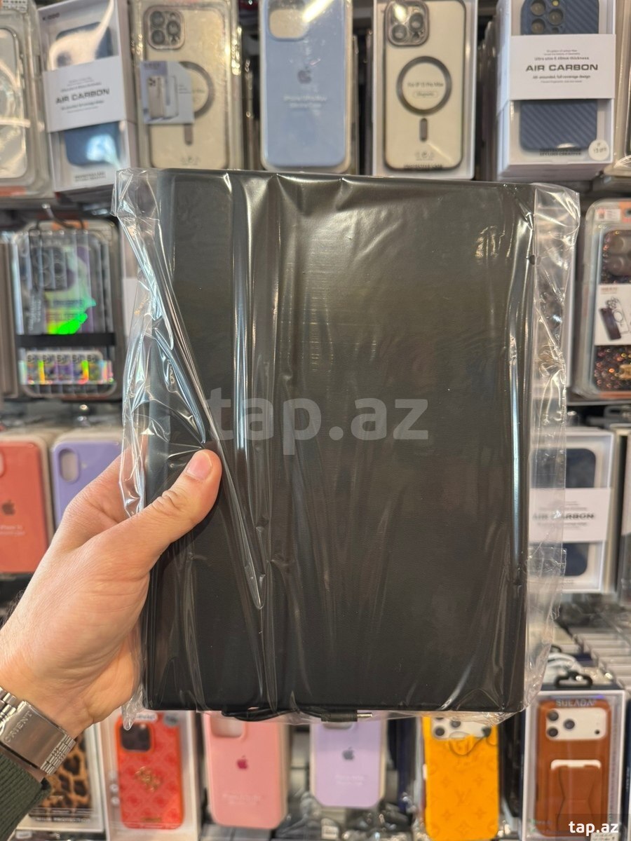 Protected keyboard case (33)