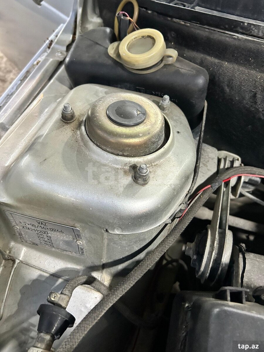 LADA (VAZ) 2112, 2001 il (13)