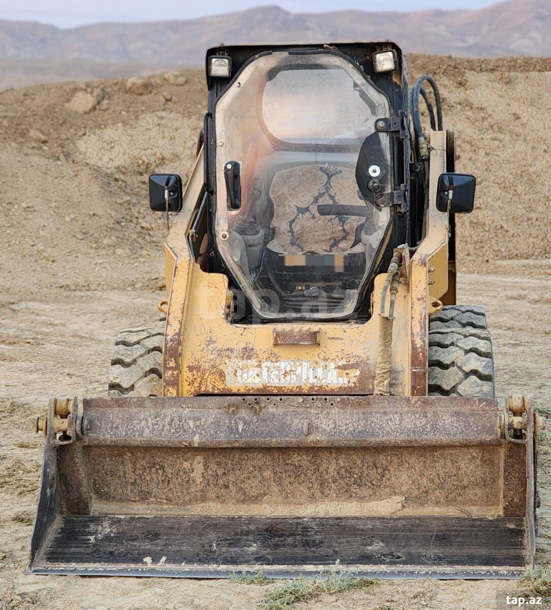 Bobcat, 2012 il icarəsi (6)