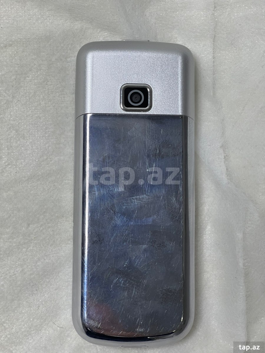 Nokia 8800 Silver (2)