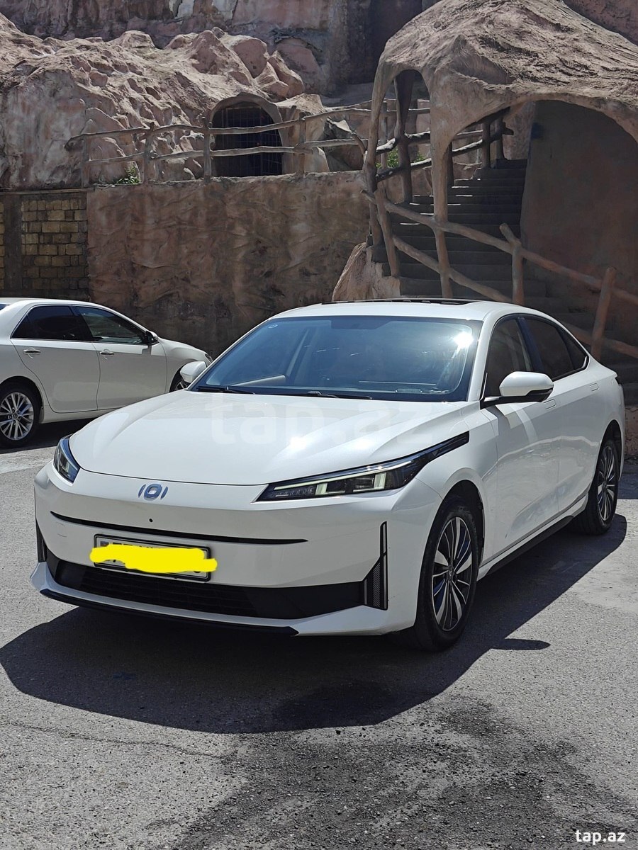 Changan Qiyuan A05, 2024 il (5)