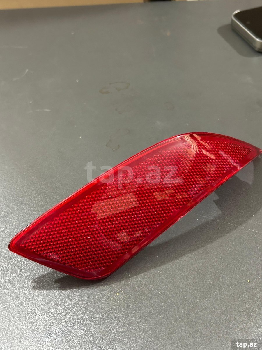 Toyota Fielder Axio əksetdirici reflektoru (3)