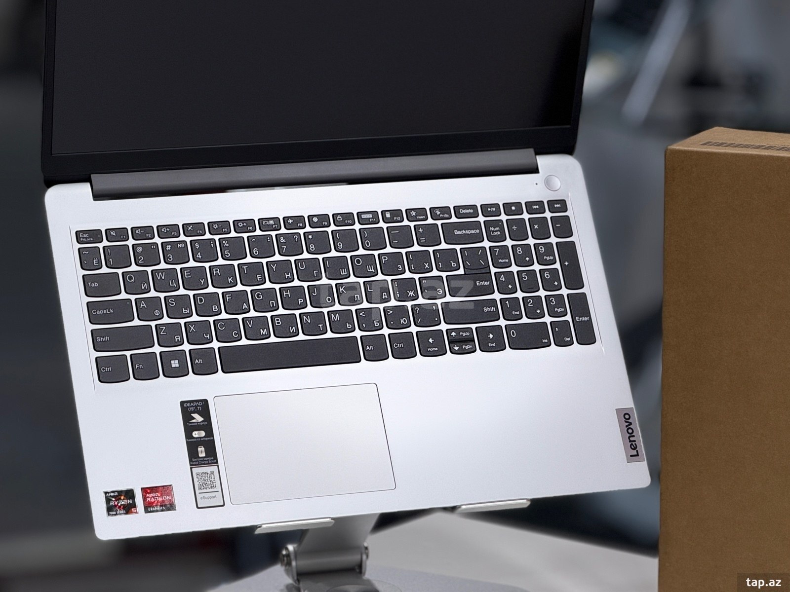 Noutbuk Lenovo İdeaPad 1 15AMN7 (4)