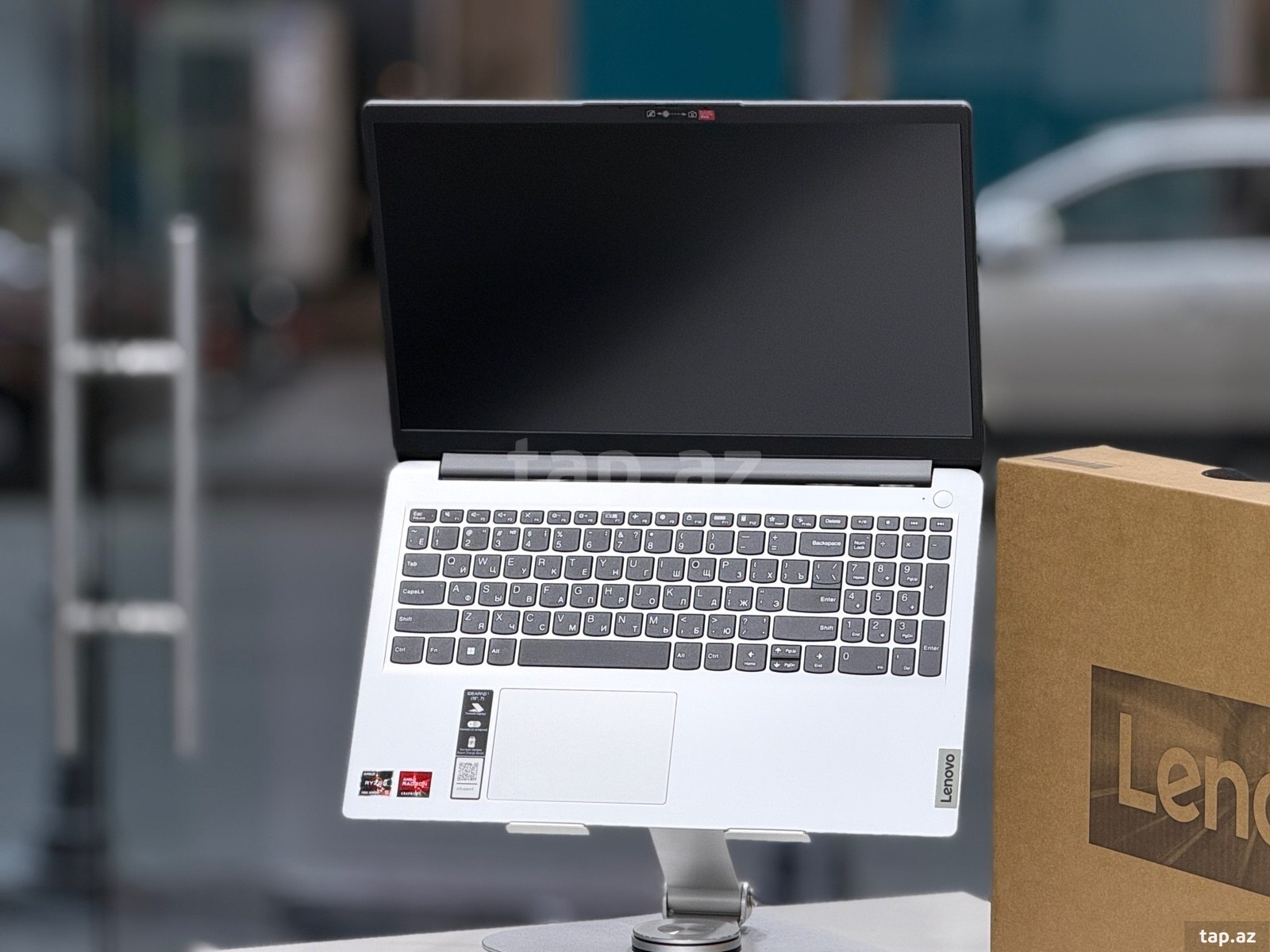 Noutbuk Lenovo İdeaPad 1 15AMN7 (3)