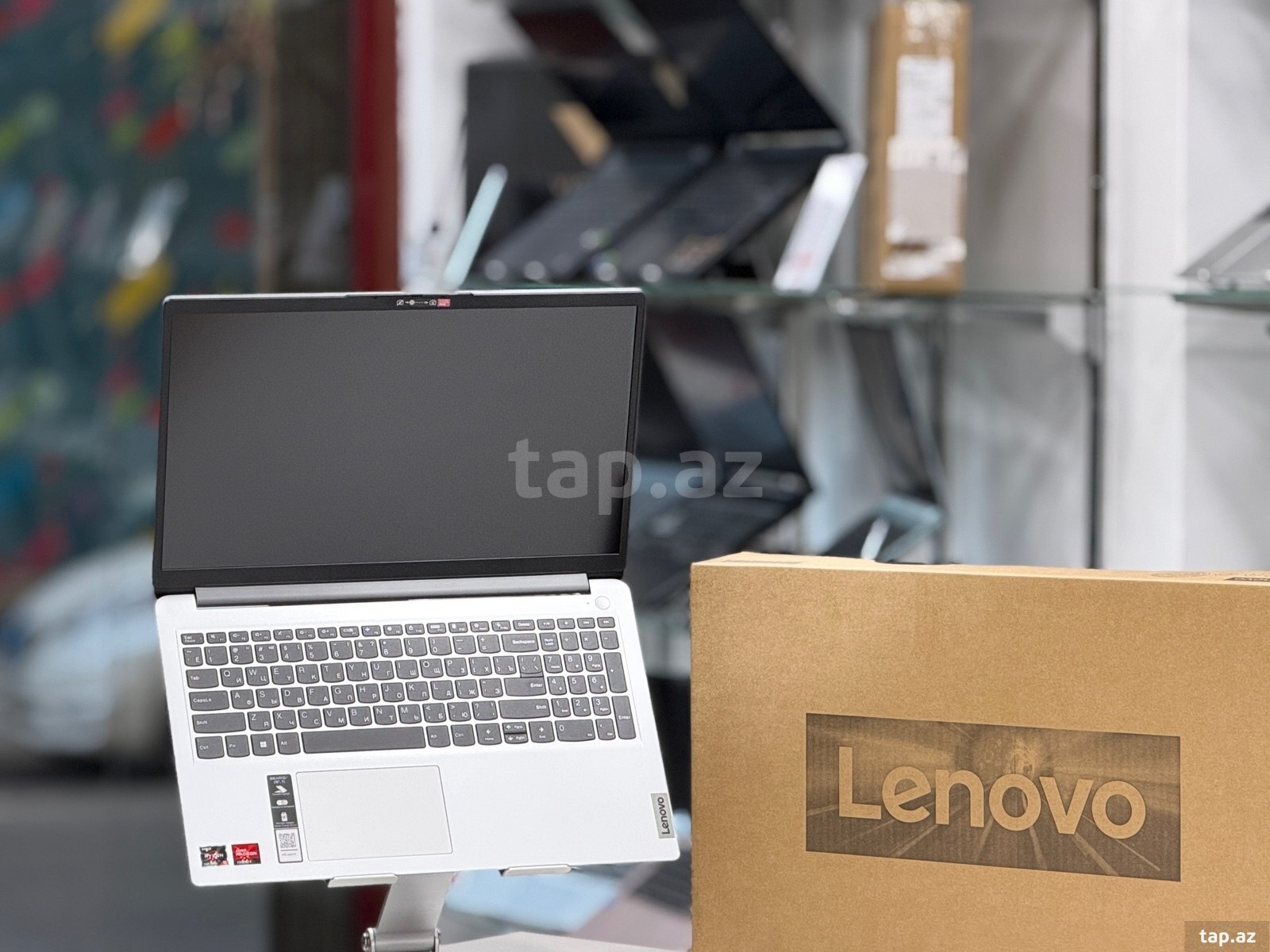Noutbuk Lenovo İdeaPad 1 15AMN7 (2)