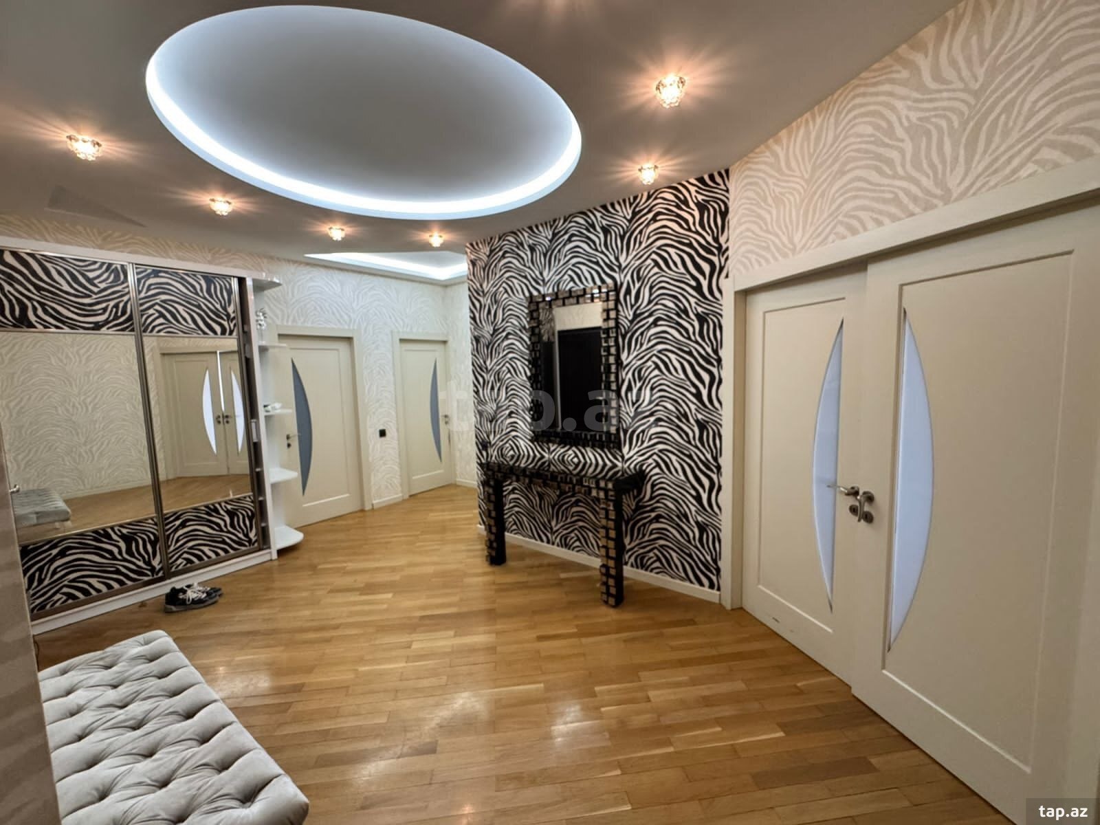 4-otaqlı mənzil, Azadlıq m., 176 m² (16)