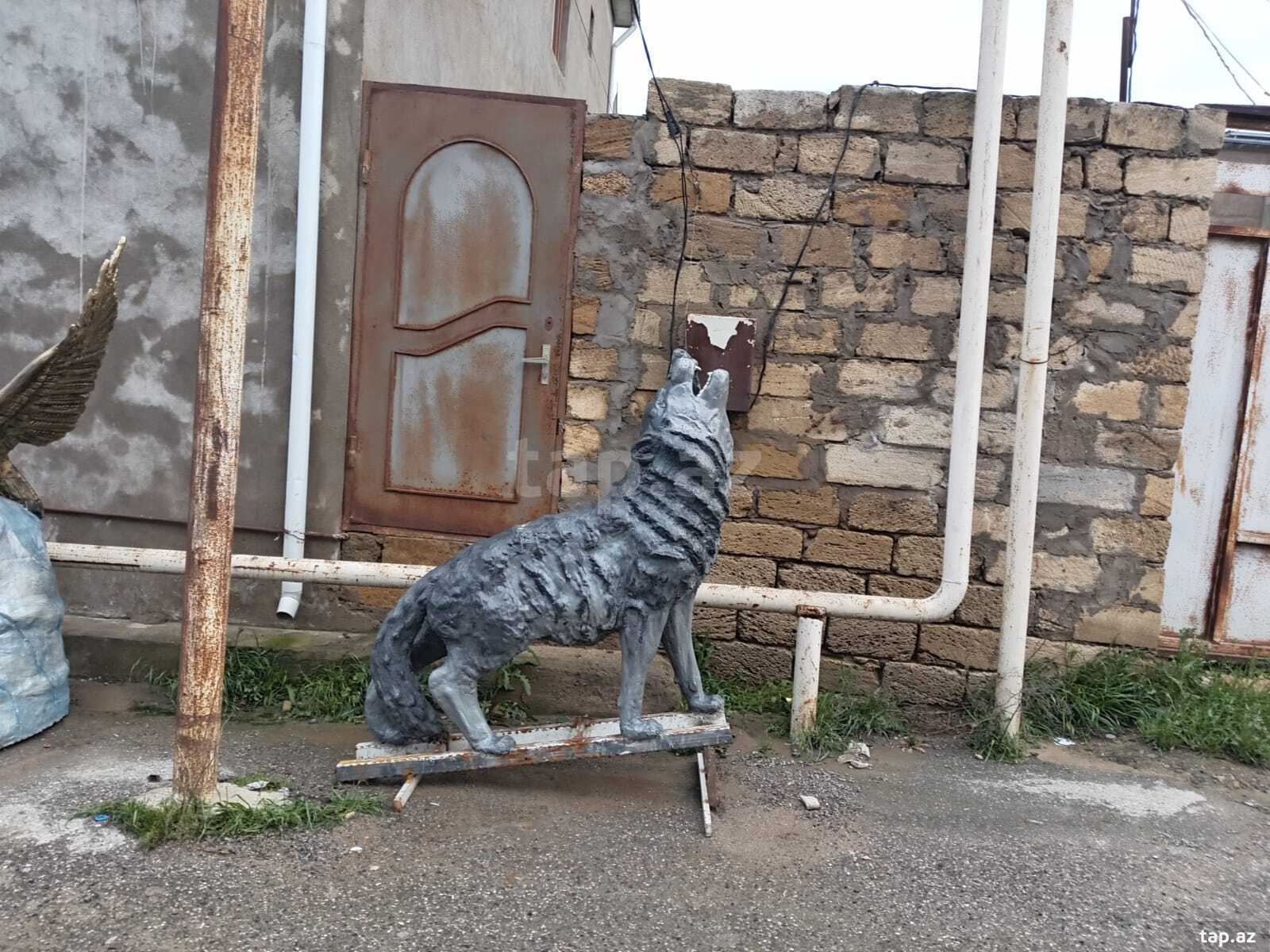 Heykəllər (3)