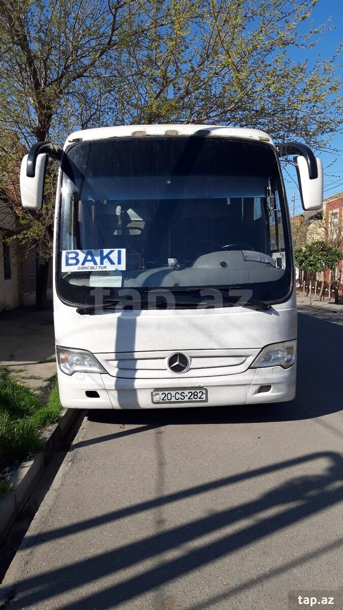 Avtobus Mercedes-Benz, 2005 il (2)